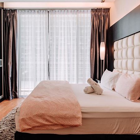Haus 1 @ Imperial Suites Кучинг Экстерьер фото