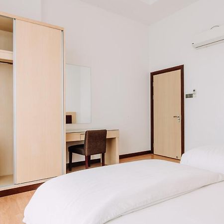 Haus 1 @ Imperial Suites Кучинг Экстерьер фото