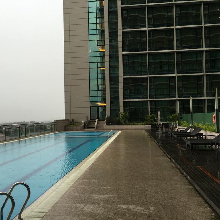 Haus 1 @ Imperial Suites Кучинг Экстерьер фото
