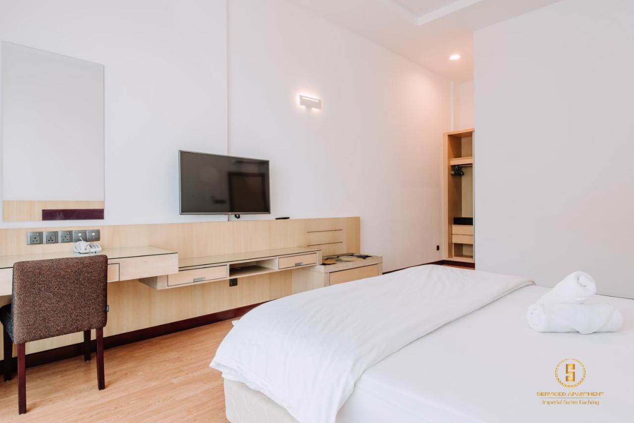 Haus 1 @ Imperial Suites Кучинг Экстерьер фото