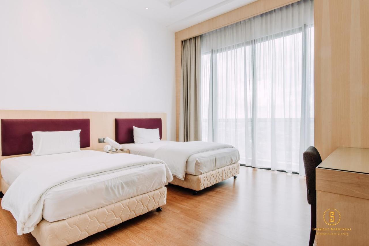 Haus 1 @ Imperial Suites Кучинг Экстерьер фото